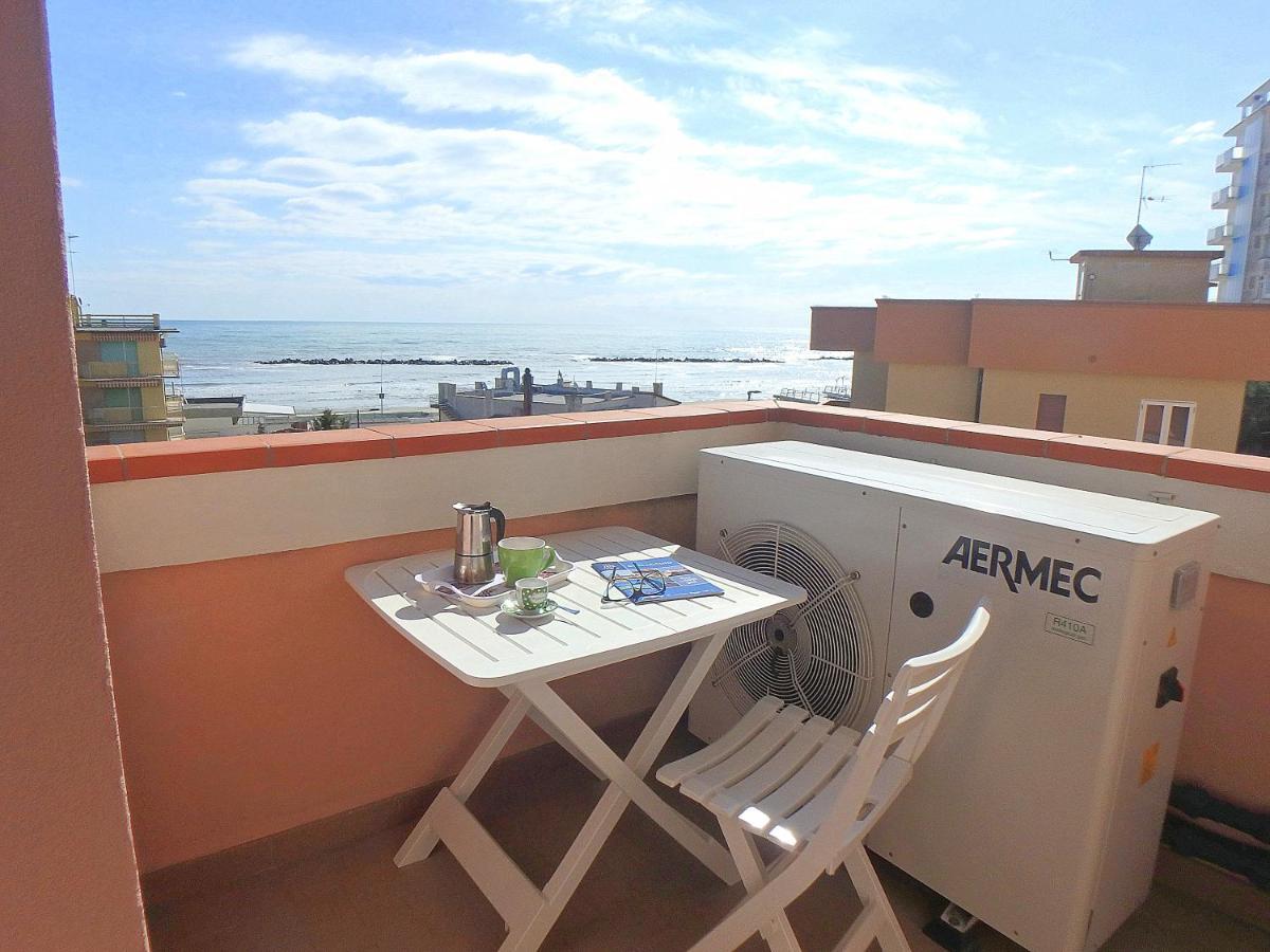 Esperia 23 Appartement Lido di Pomposa Buitenkant foto